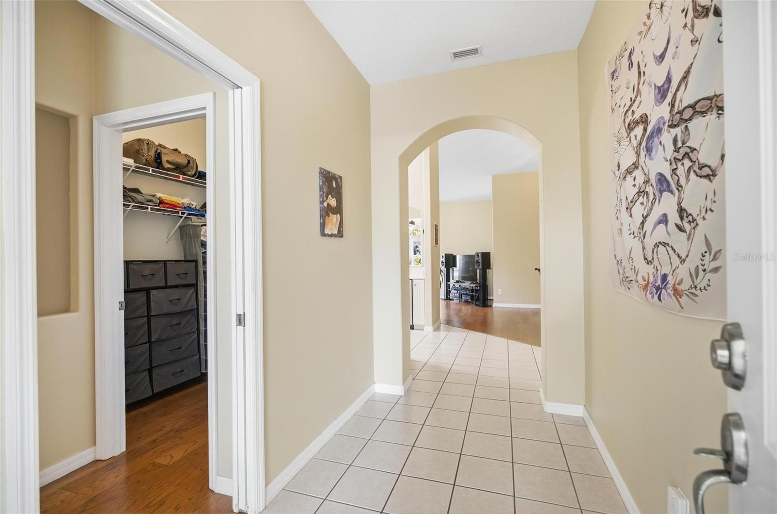 Image 20 of 44 For 79 Veranda Way 67