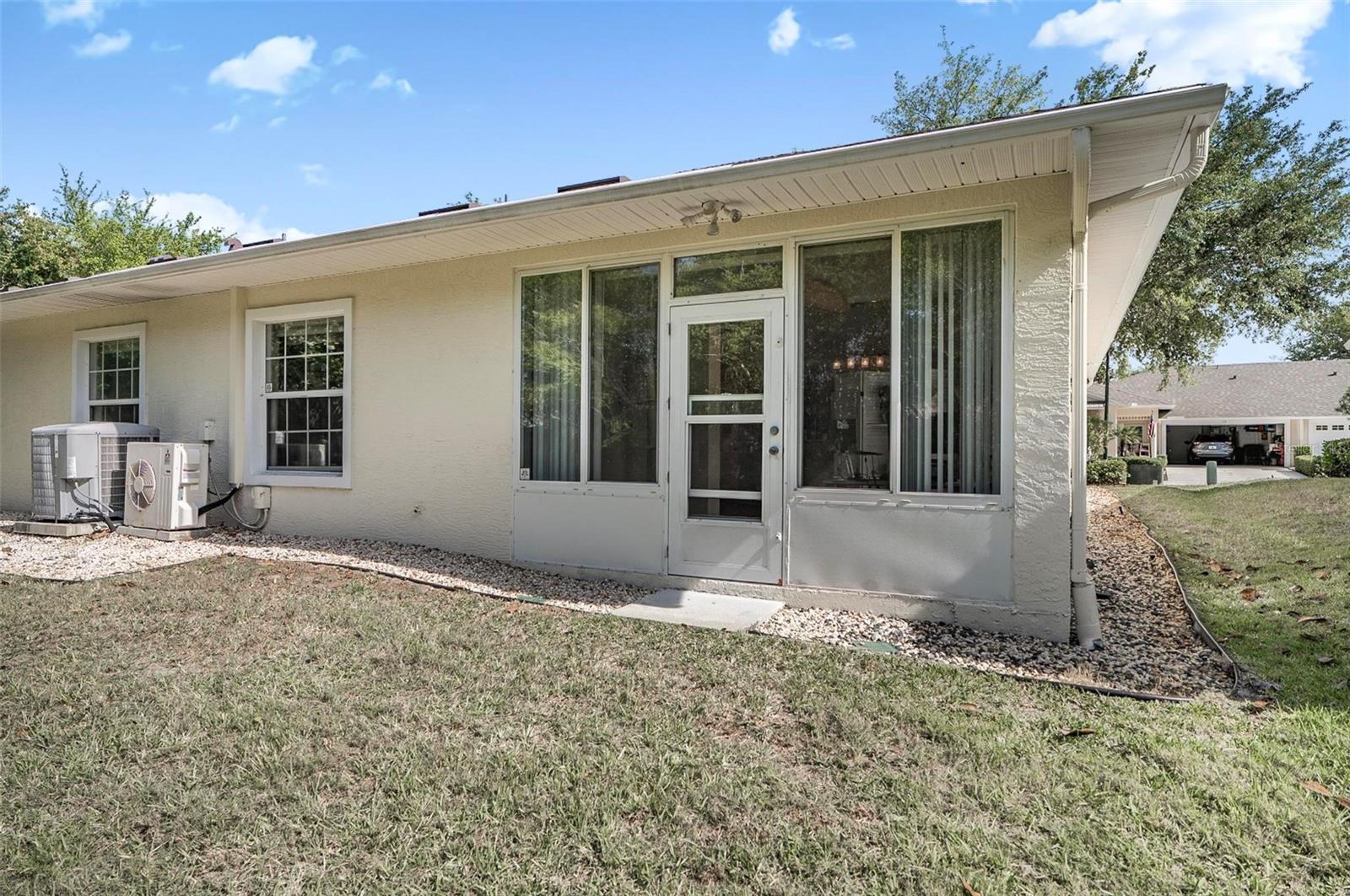 Image 34 of 44 For 79 Veranda Way 67