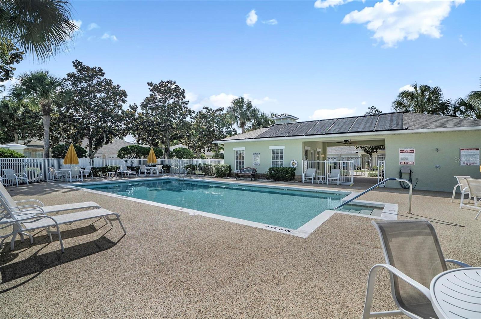 Image 39 of 44 For 79 Veranda Way 67