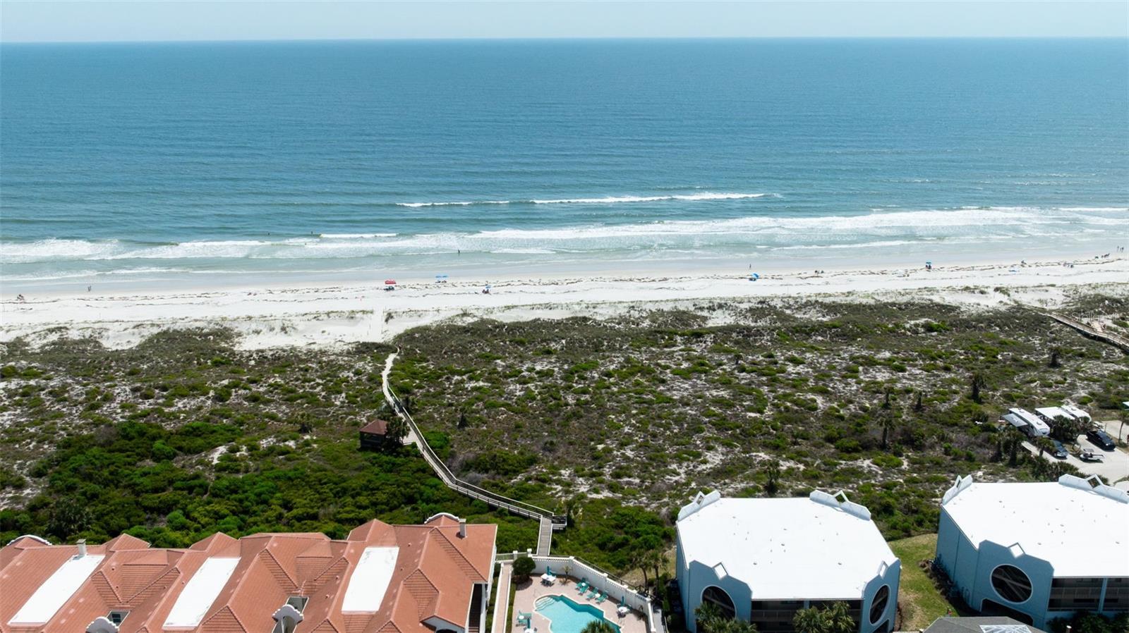 Image 27 of 33 For 130 Ocean Hibiscus Drive 204