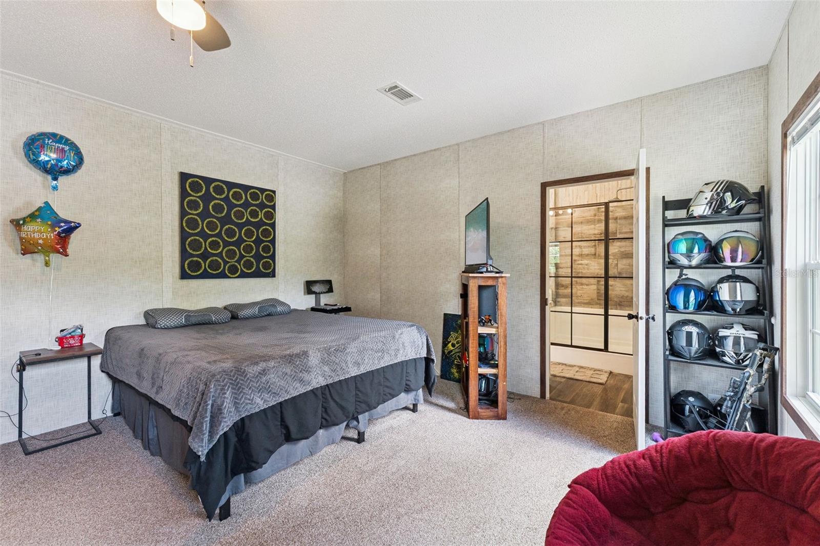Image 31 of 45 For 9740 Ebert Avenue