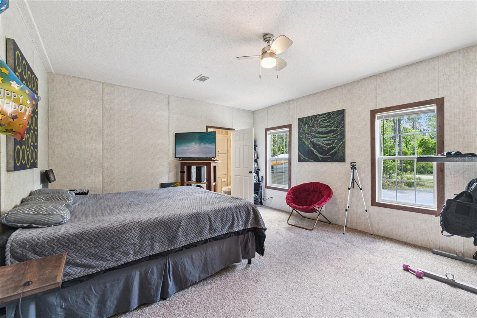 Image 32 of 45 For 9740 Ebert Avenue