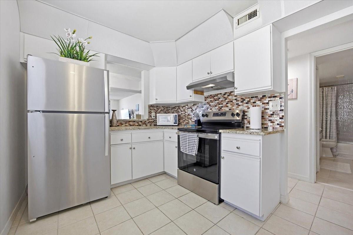 Image 10 of 26 For 3360 Ocean Shore Boulevard 3070