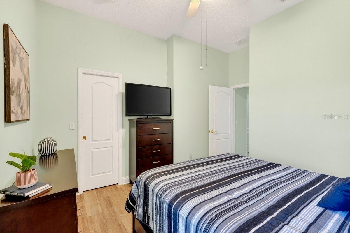 Image 48 of 56 For 3428 Rexford Circle