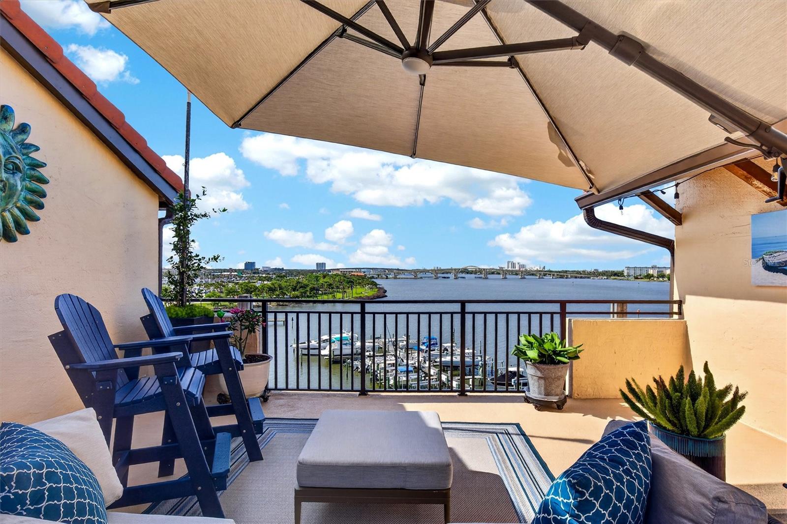 Image 82 of 94 For 661 Marina Point Drive 661
