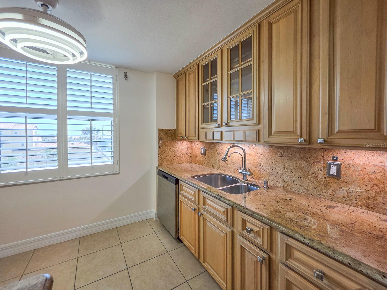 Image 13 of 43 For 3360 Ocean Shore Boulevard 3040