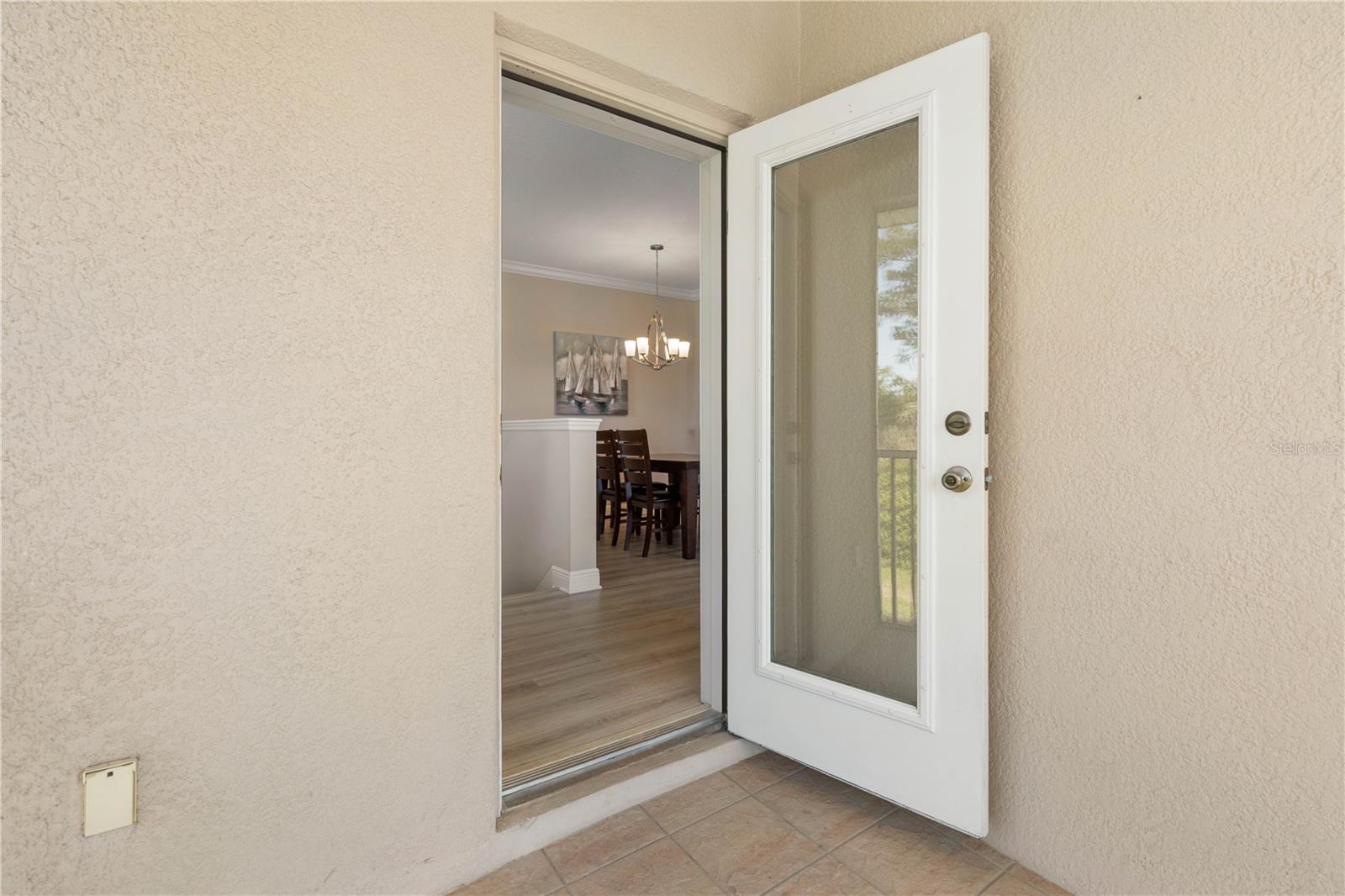 Image 15 of 85 For 80 Riverview Bend S 821