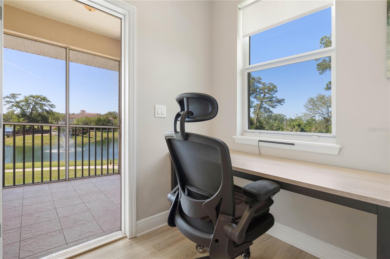 Image 2 of 85 For 80 Riverview Bend S 821