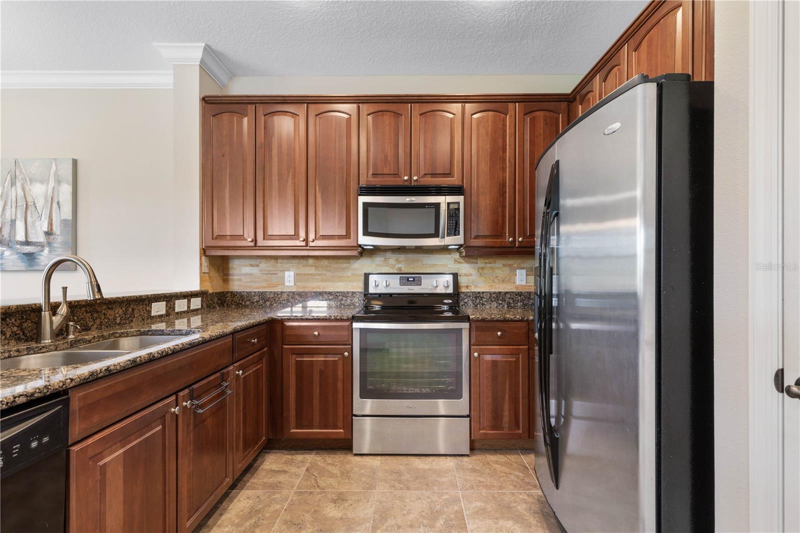 Image 25 of 85 For 80 Riverview Bend S 821