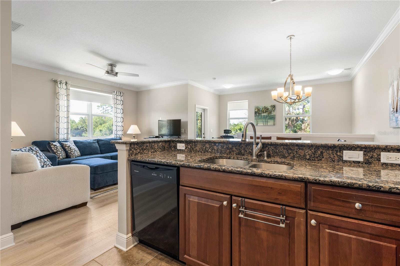 Image 27 of 85 For 80 Riverview Bend S 821
