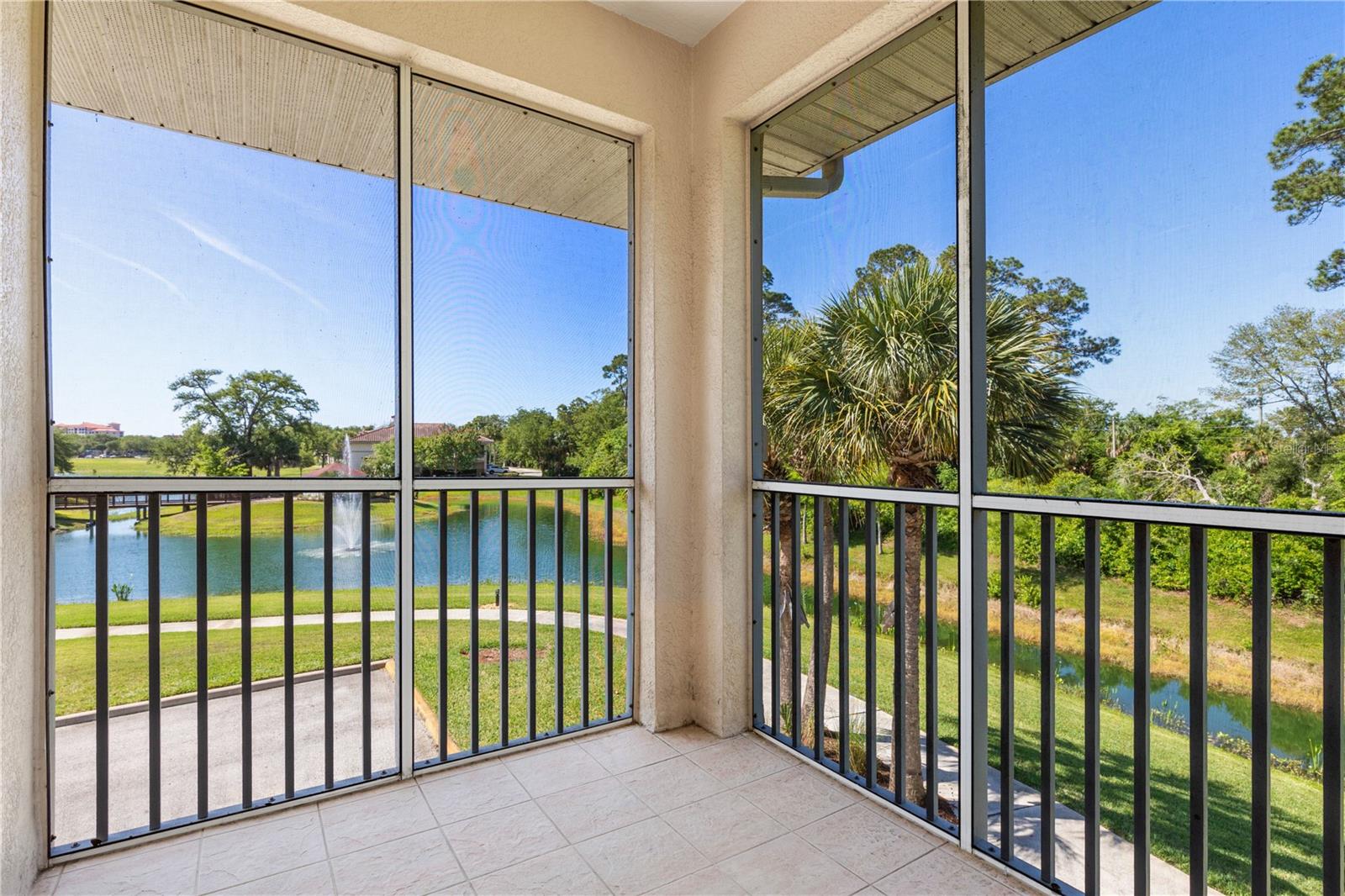 Image 3 of 85 For 80 Riverview Bend S 821