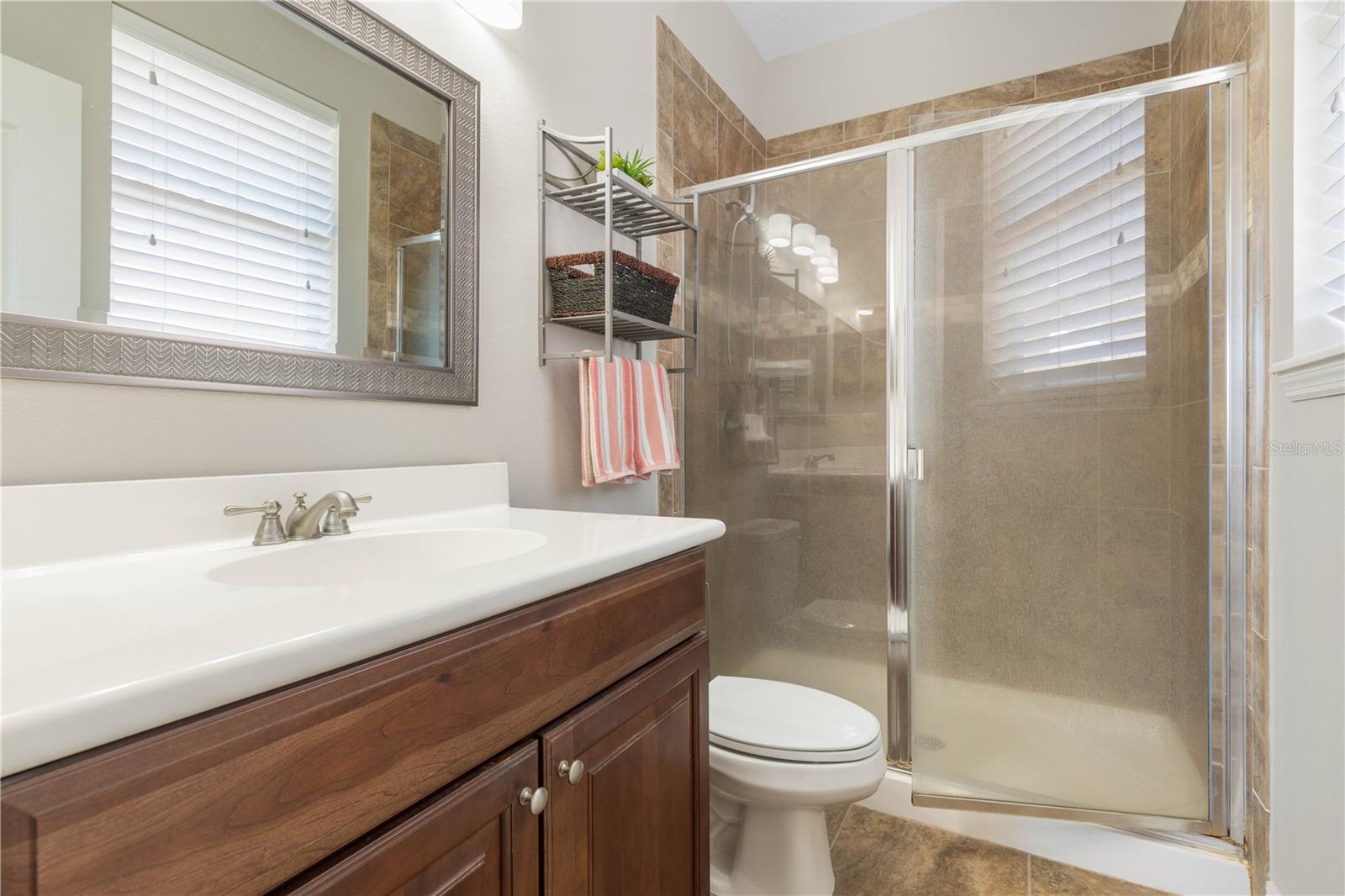 Image 37 of 85 For 80 Riverview Bend S 821