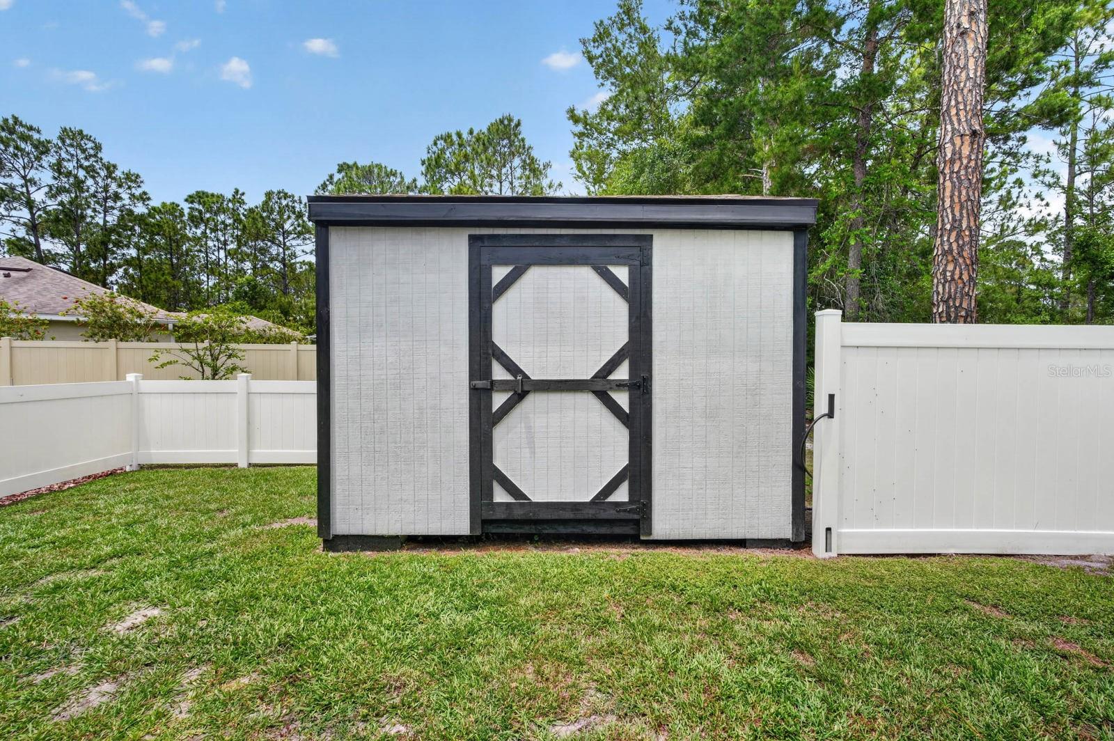 Image 41 of 53 For 14 Seville Place
