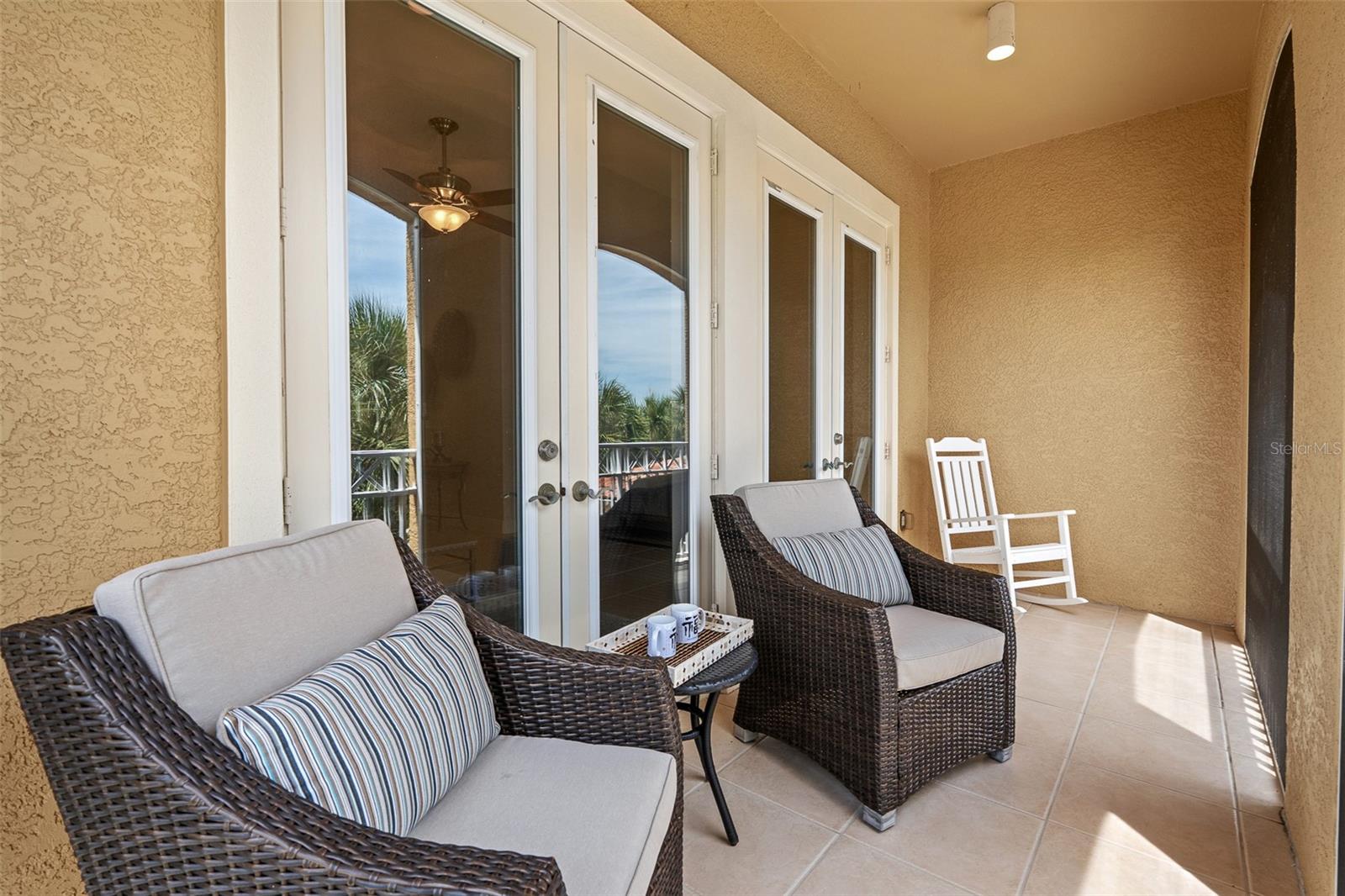 Image 17 of 49 For 165 Avenue De La Mer  402