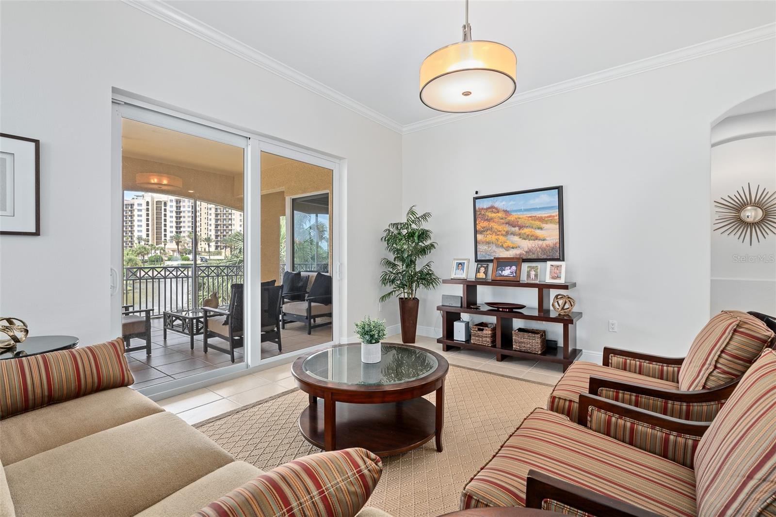 Image 7 of 49 For 165 Avenue De La Mer  402