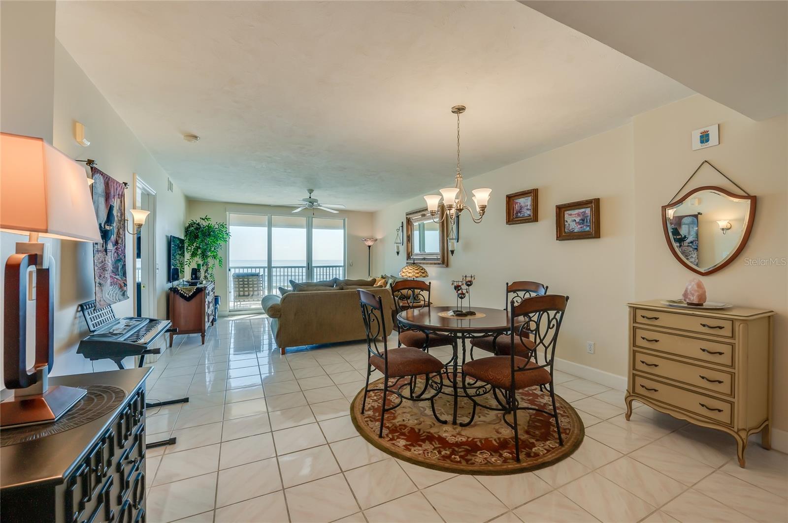 Image 11 of 31 For 4555 Atlantic Avenue 4304