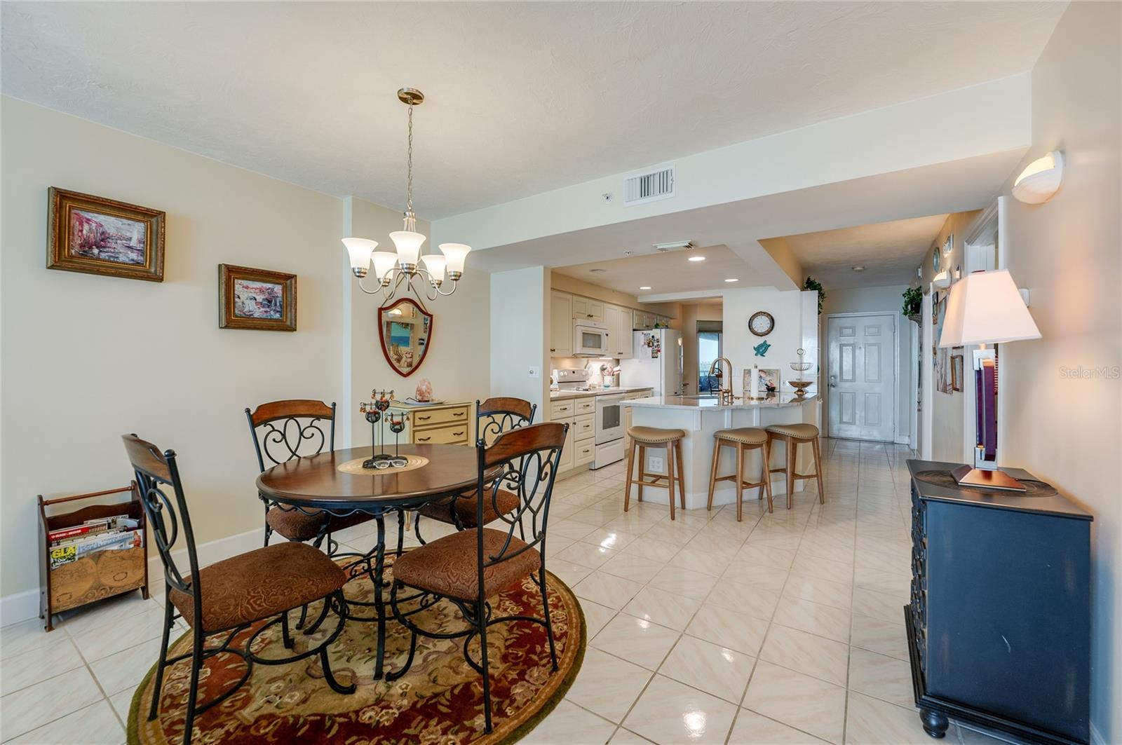 Image 13 of 31 For 4555 Atlantic Avenue 4304