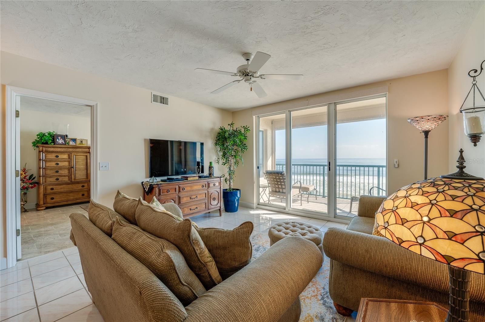 Image 15 of 31 For 4555 Atlantic Avenue 4304