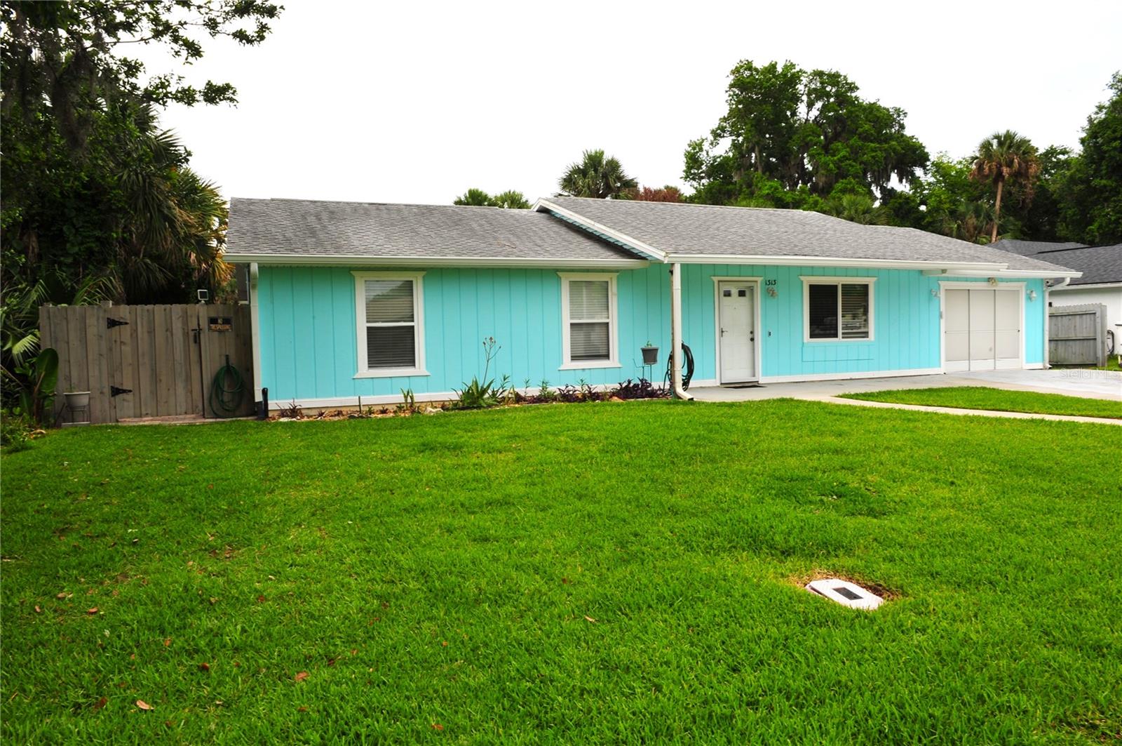 Image 30 of 38 For 1313 Queen Palm Drive