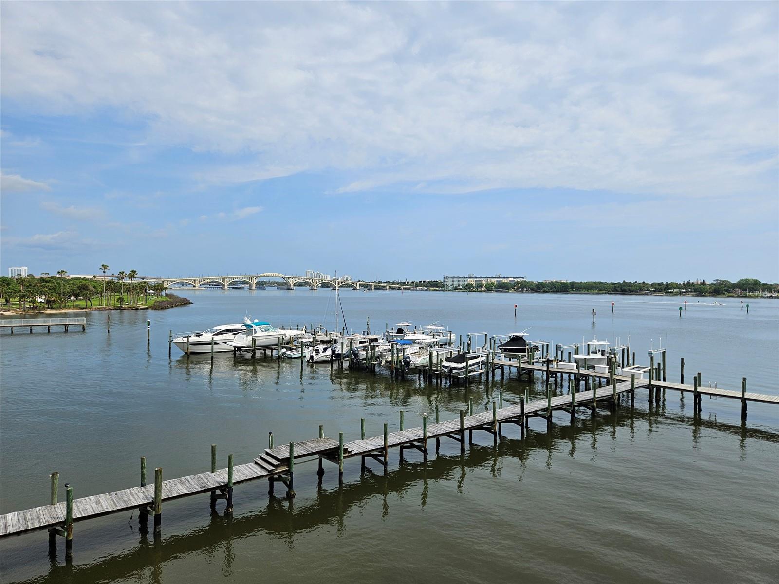 Image 11 of 26 For 632 Marina Point Drive 6320