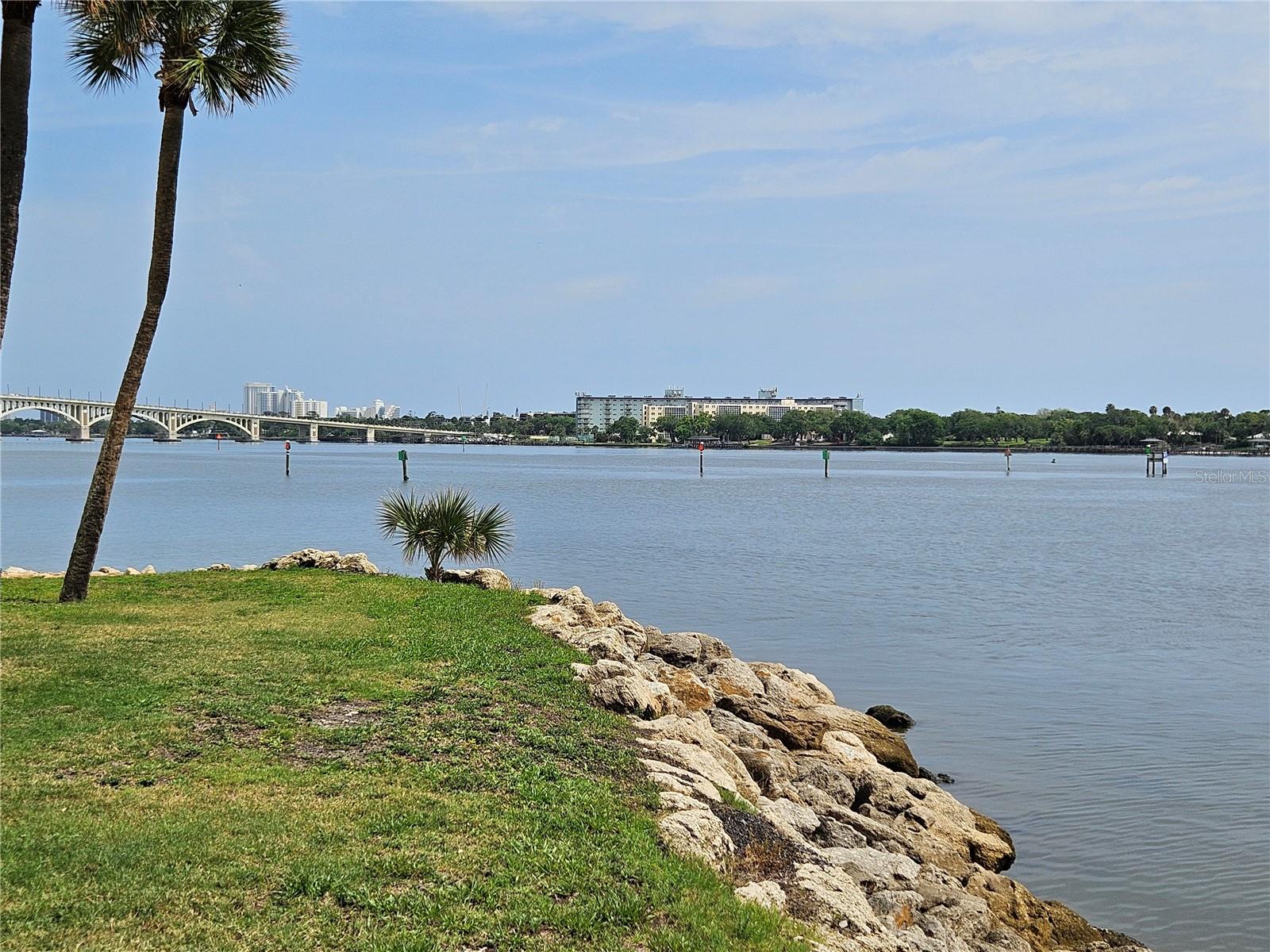 Image 5 of 26 For 632 Marina Point Drive 6320