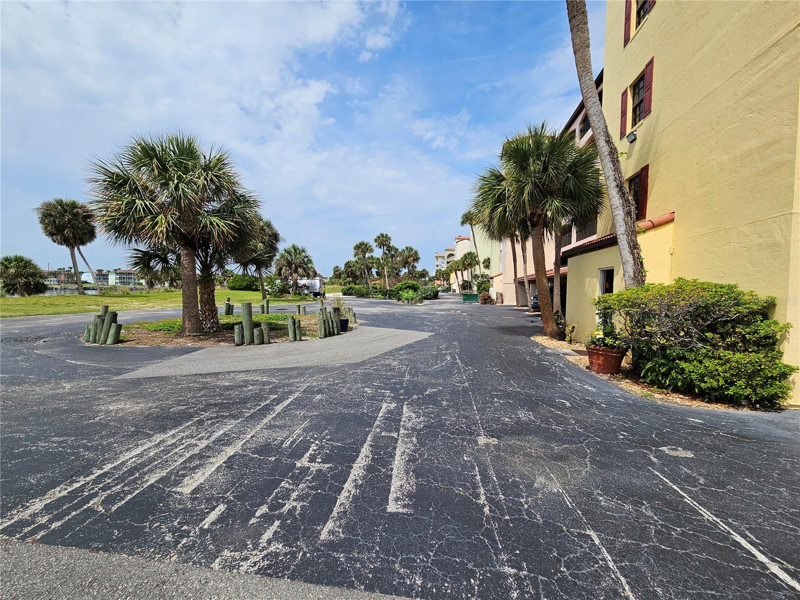 Image 8 of 26 For 632 Marina Point Drive 6320