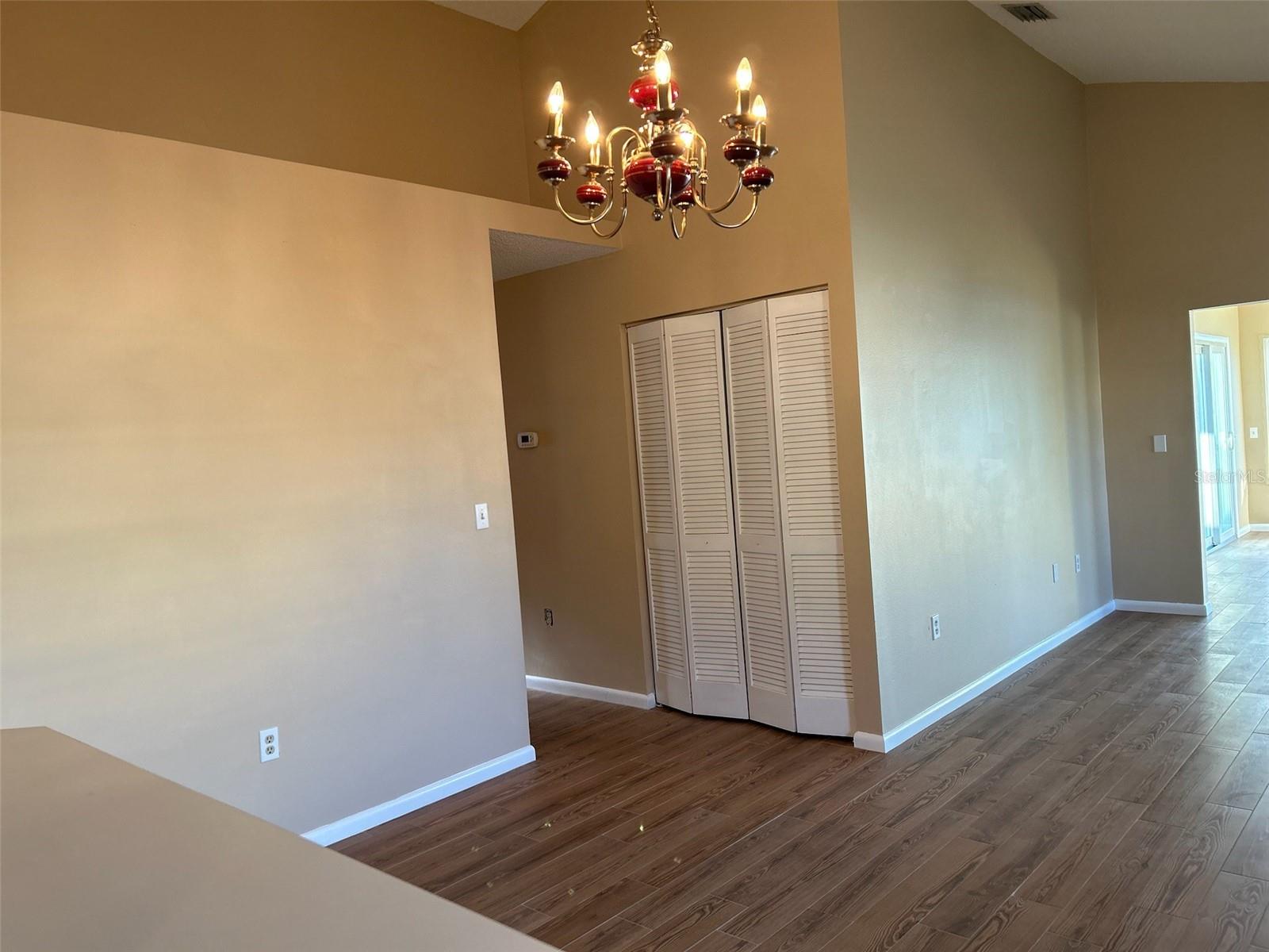 Image 5 of 18 For 25 Andover Drive