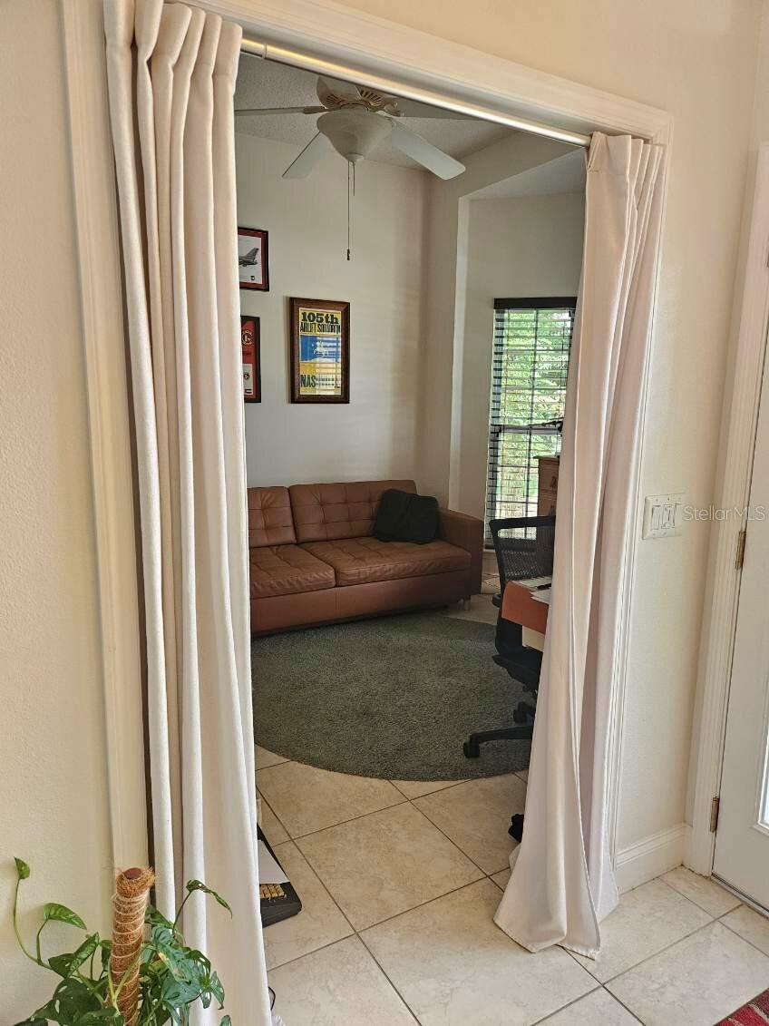 Image 3 of 14 For 1507 Carillon Park Drive