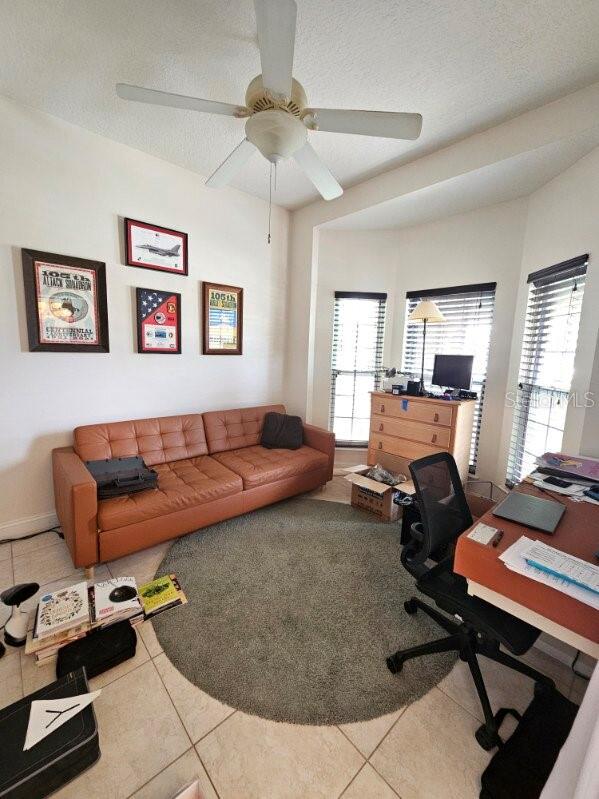 Image 4 of 14 For 1507 Carillon Park Drive
