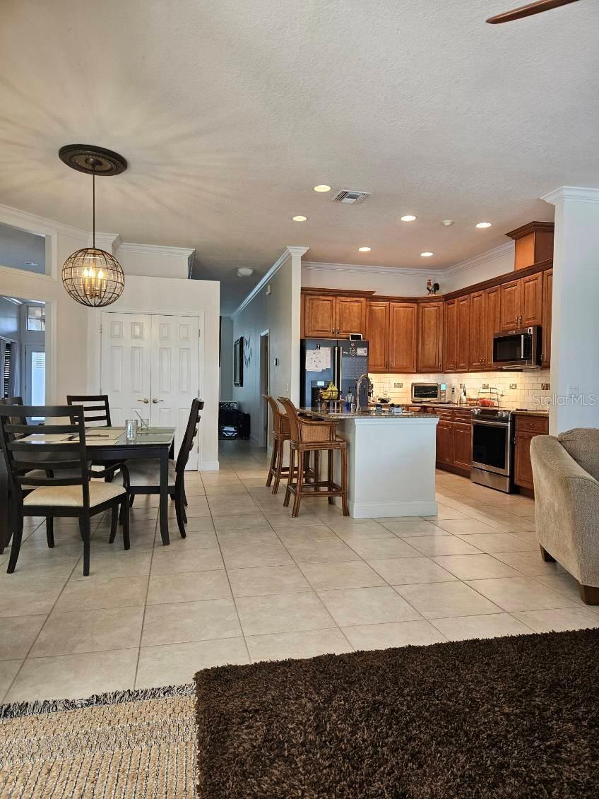 Image 5 of 14 For 1507 Carillon Park Drive