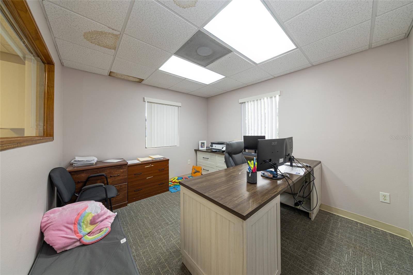 Image 34 of 42 For 26 Office Park Drive