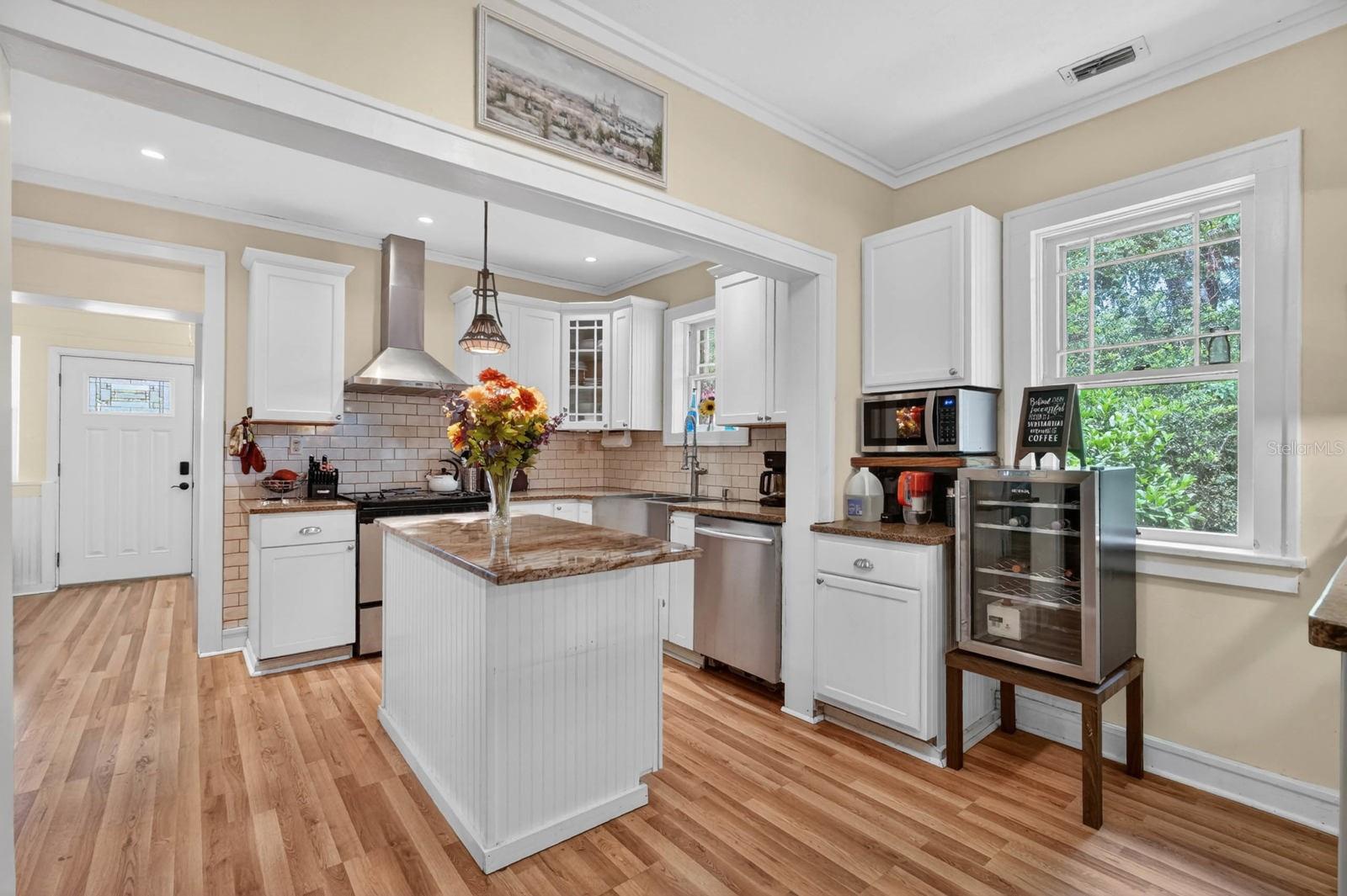 Image 16 of 92 For 1551 Masters Drive