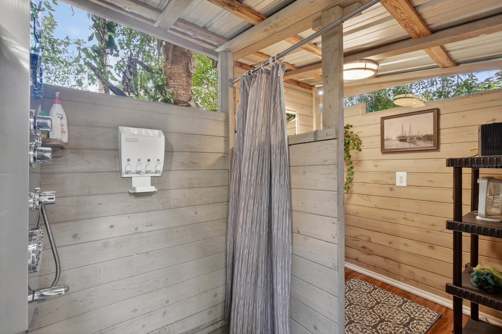 Image 56 of 92 For 1551 Masters Drive