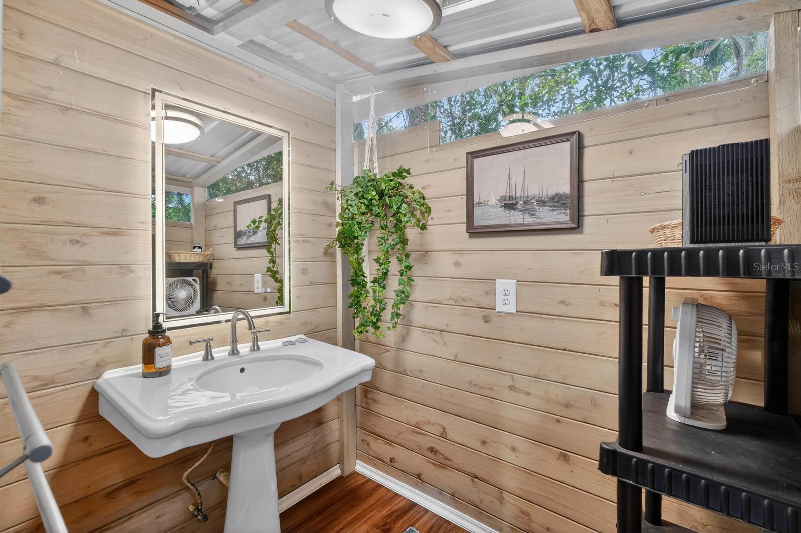Image 57 of 92 For 1551 Masters Drive