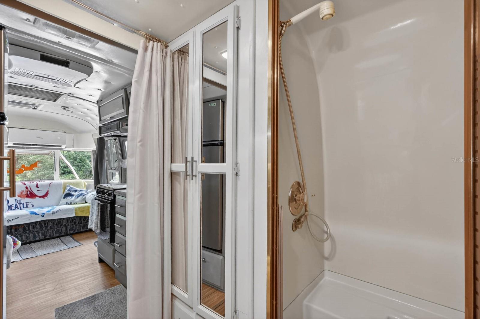 Image 73 of 92 For 1551 Masters Drive