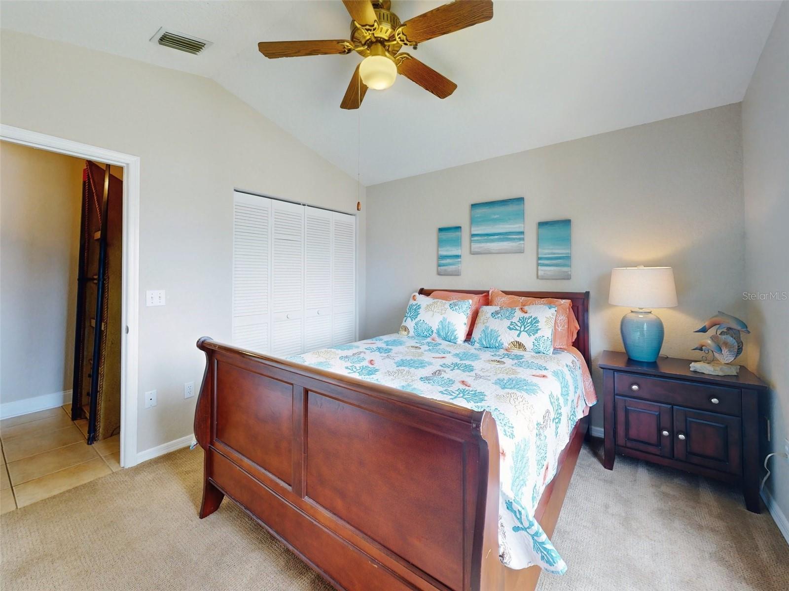 Image 19 of 30 For 406 Bouchelle Drive 206