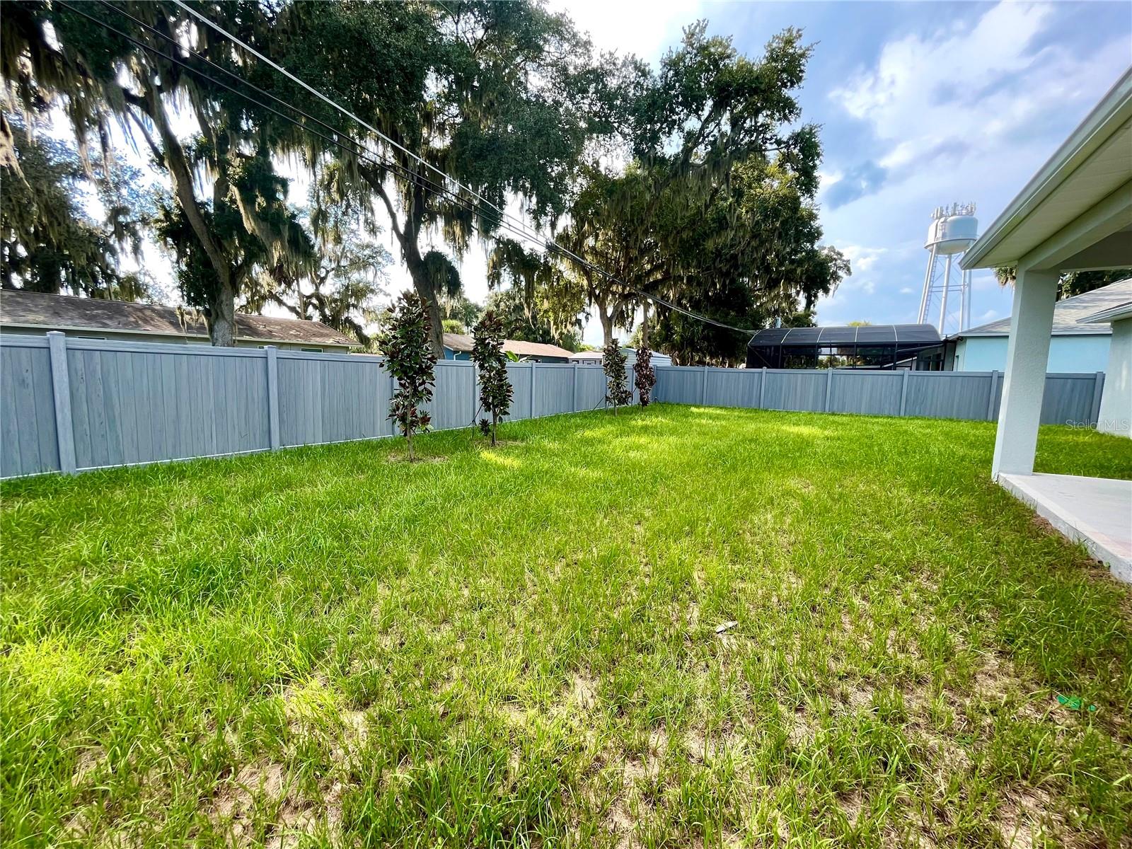 Image 11 of 60 For 2122 Kumquat Drive