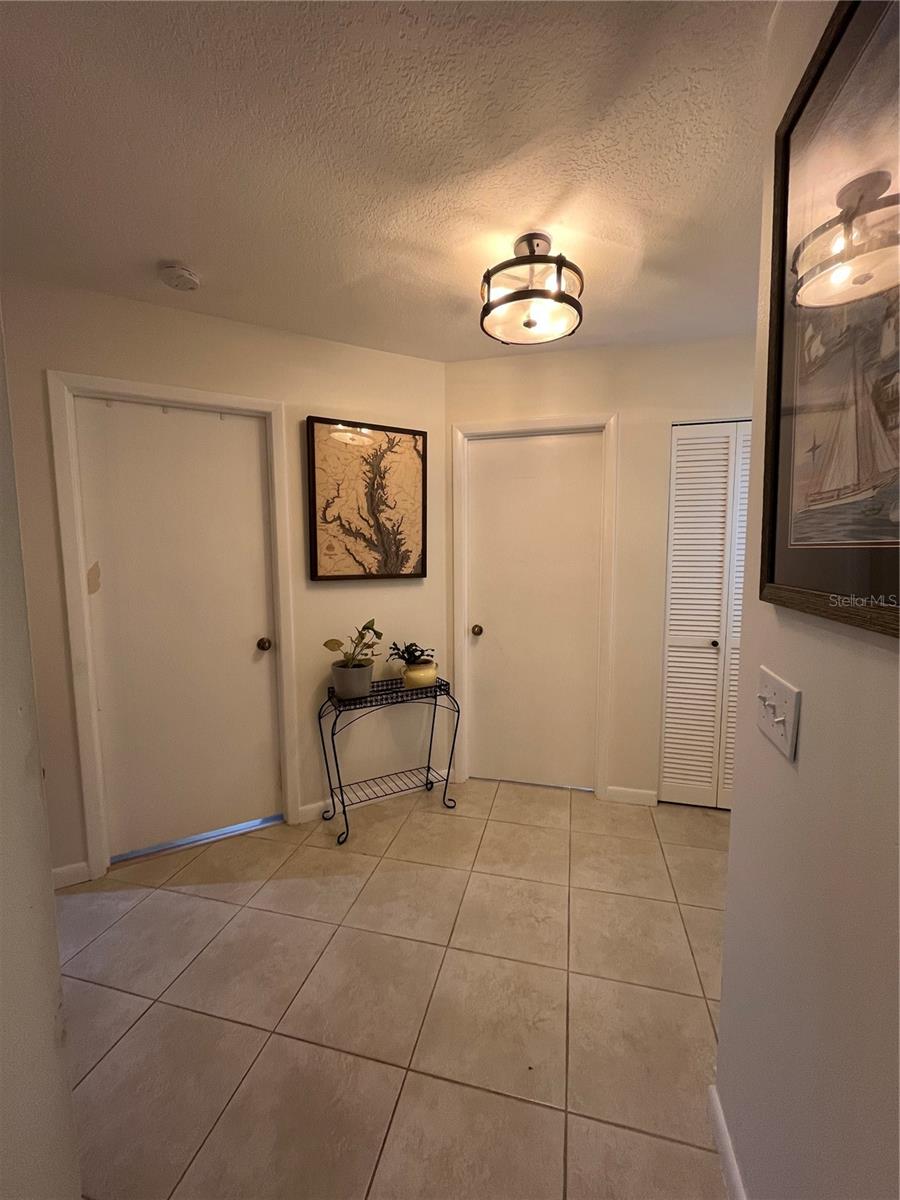 Image 7 of 31 For 2503 Woodland Drive