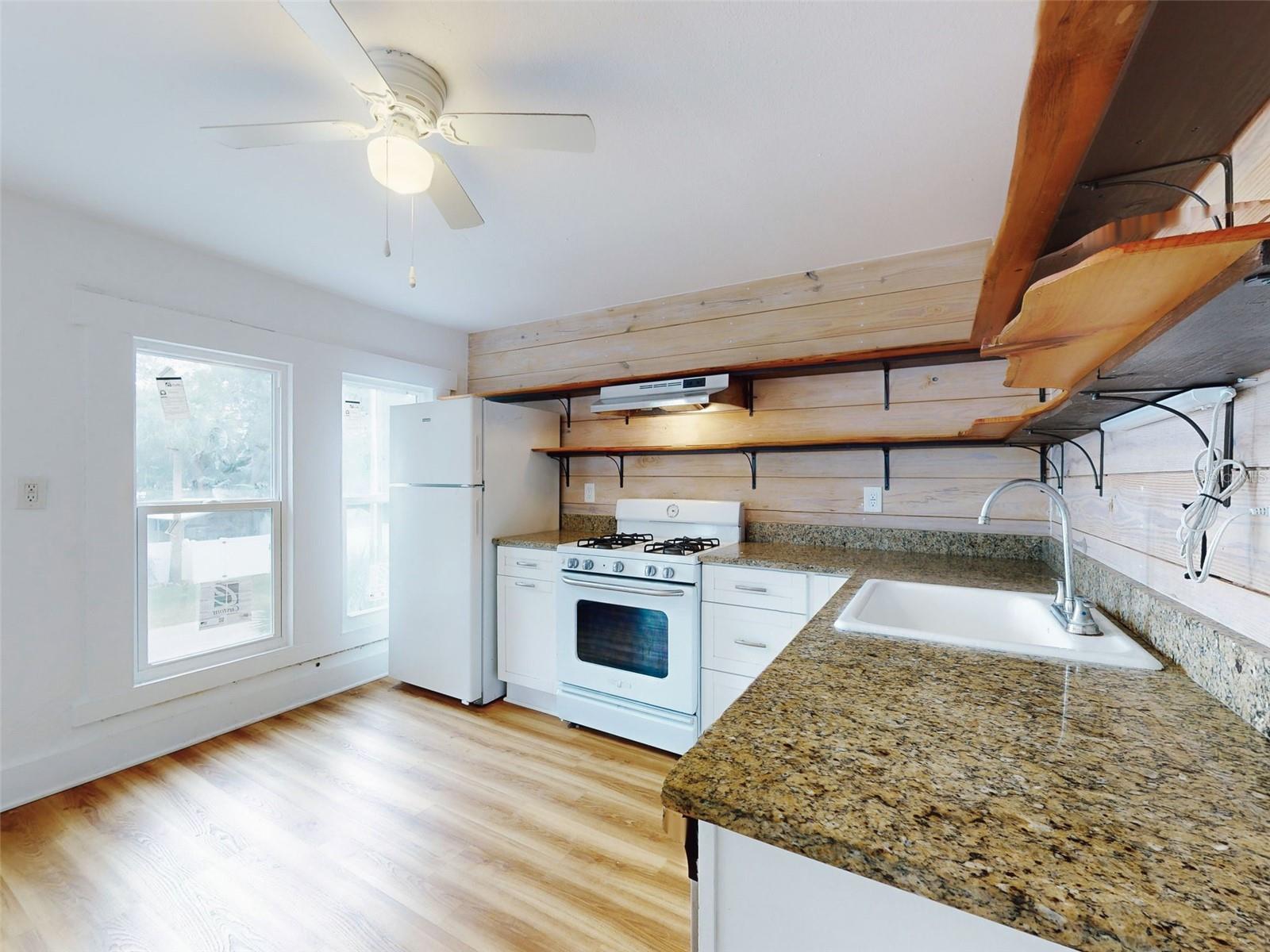 Image 46 of 100 For 810 Magnolia Street