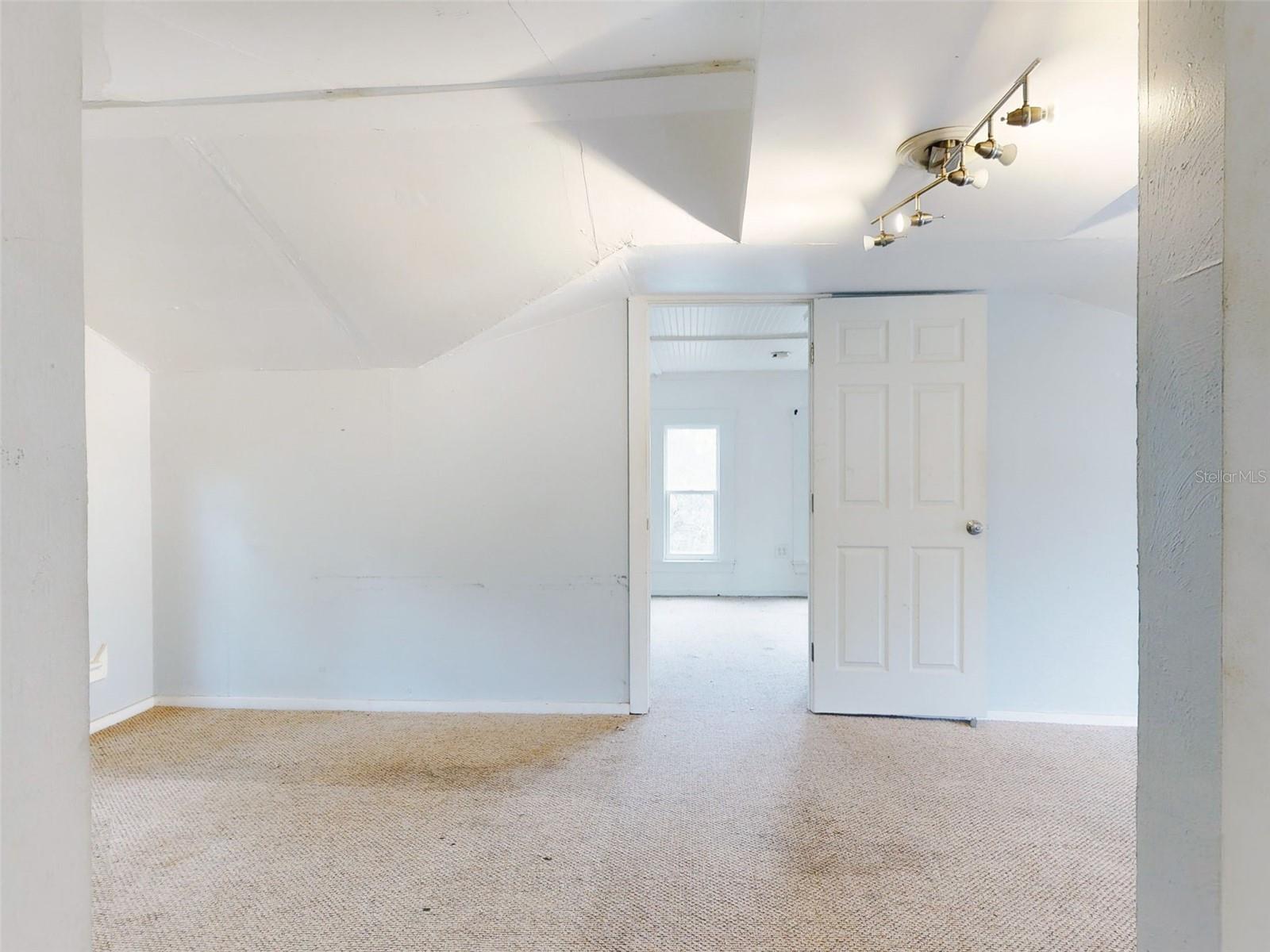 Image 74 of 100 For 810 Magnolia Street