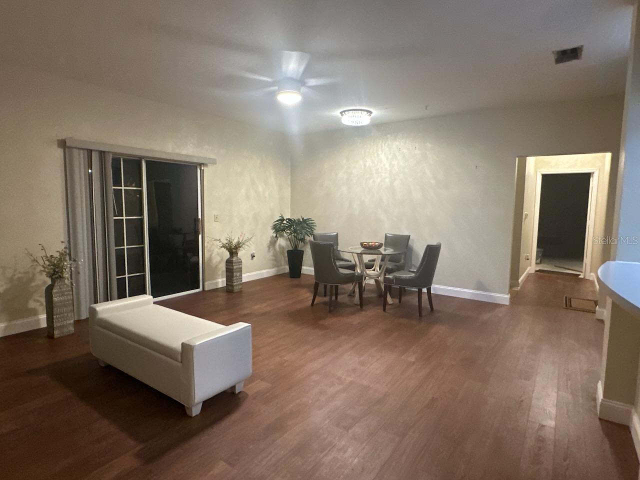 Image 18 of 27 For 132 Vista Verdi Circle 100