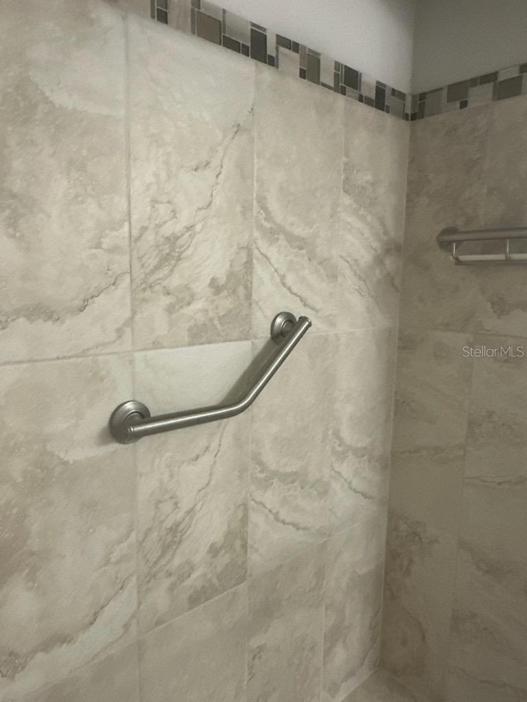 Image 25 of 27 For 132 Vista Verdi Circle 100