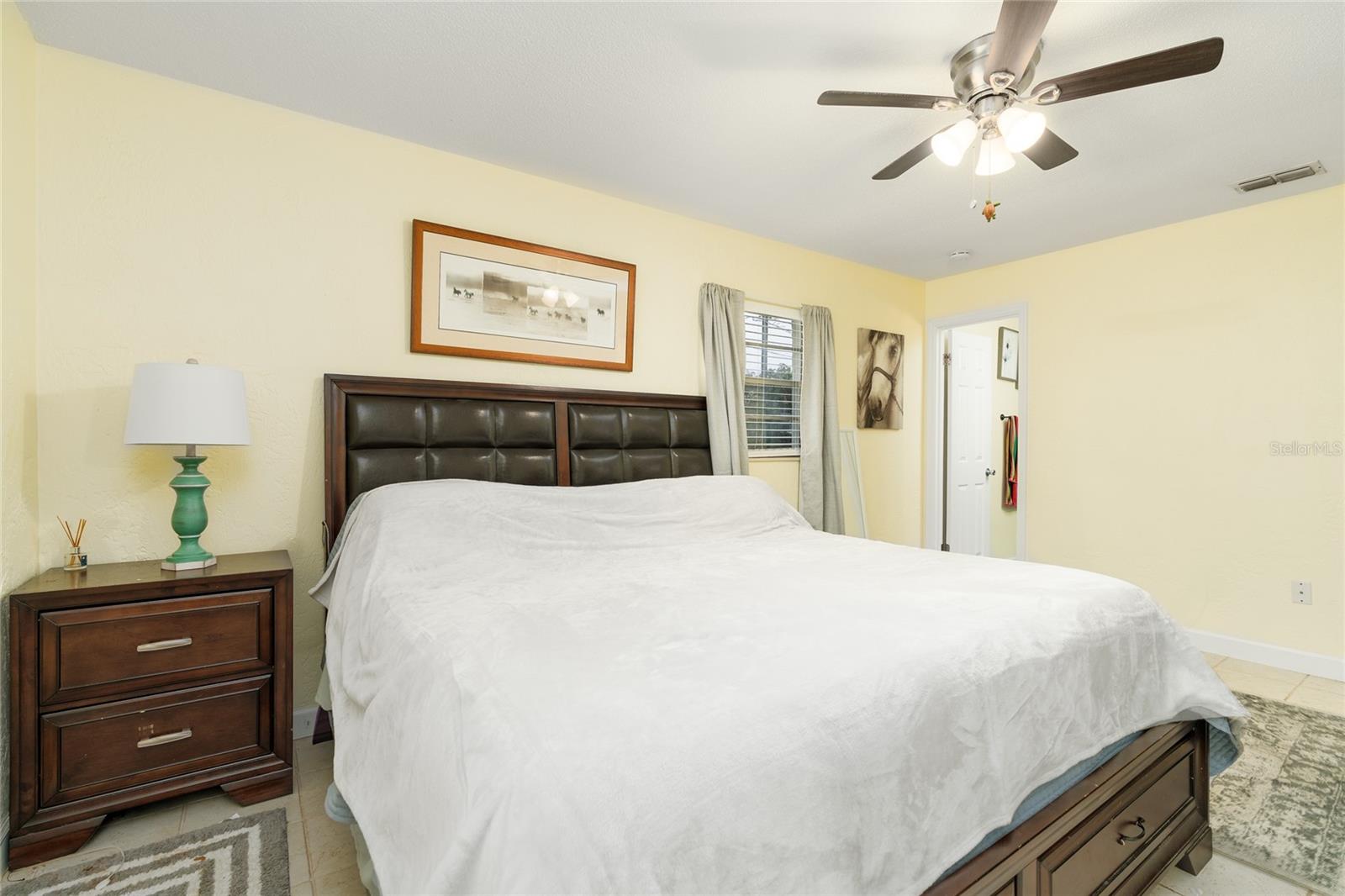 Image 9 of 23 For 2325 Willow Oak Drive