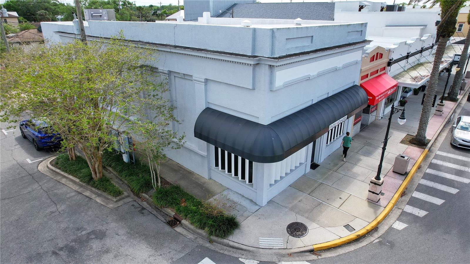 Listing photo id 7 for 400 Canal Street