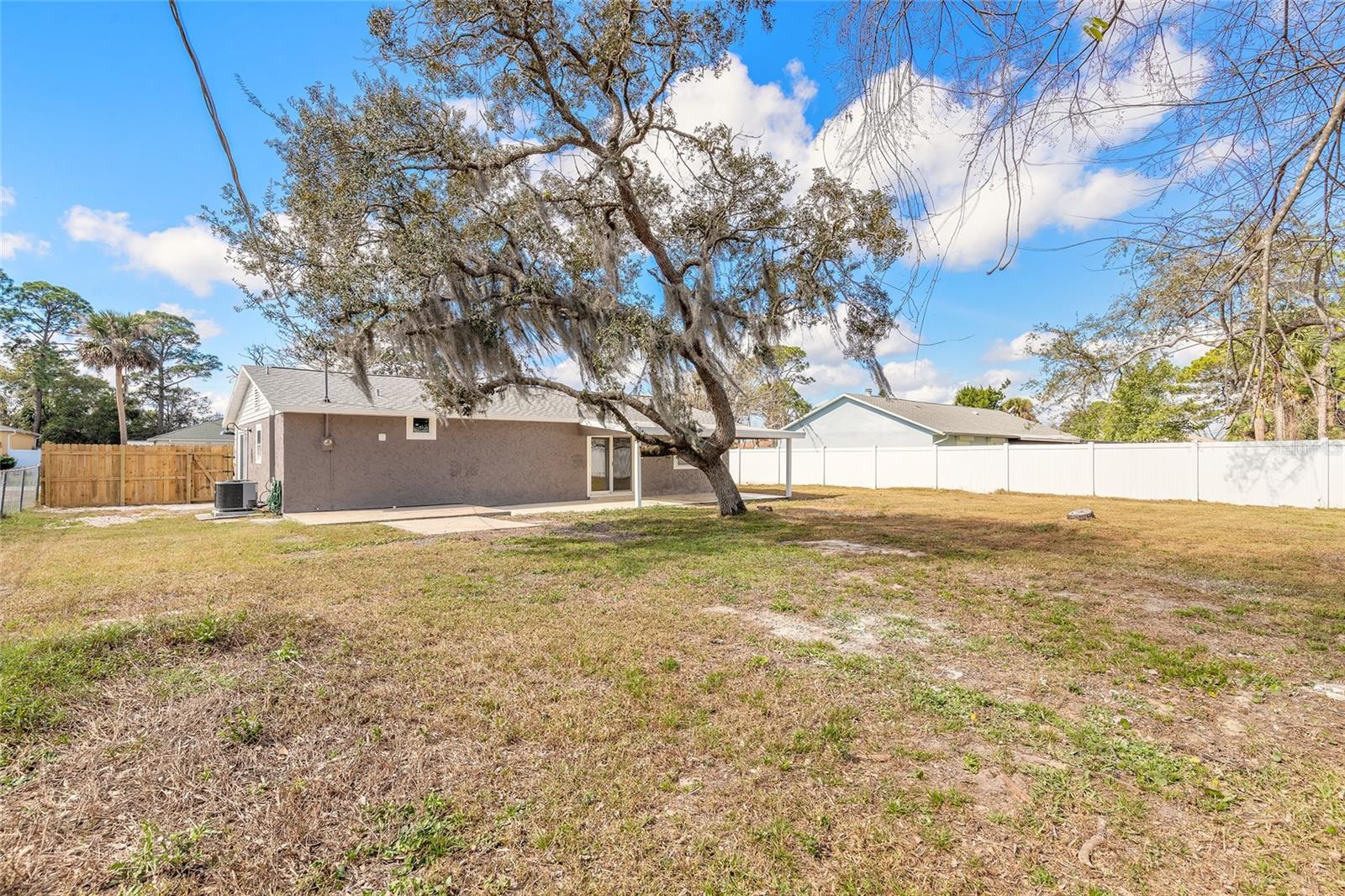 Image 29 of 35 For 1935 Fern Palm Drive