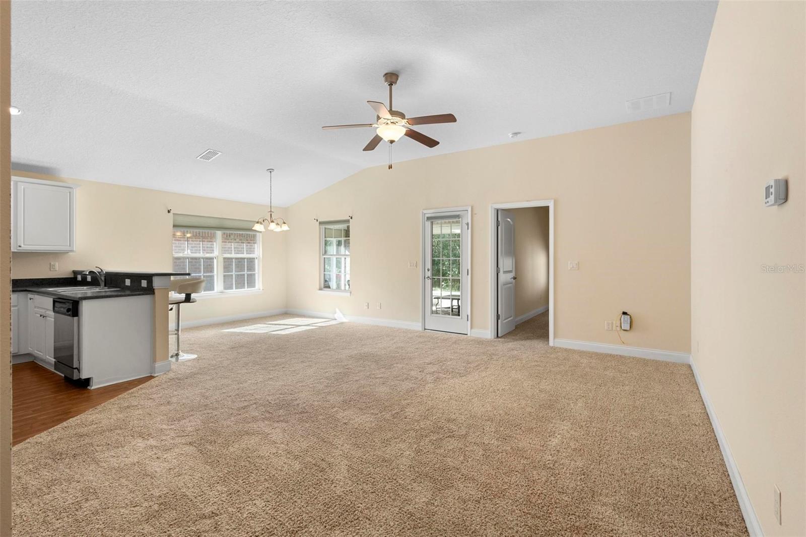 Image 15 of 43 For 634 Coral Trace Boulevard