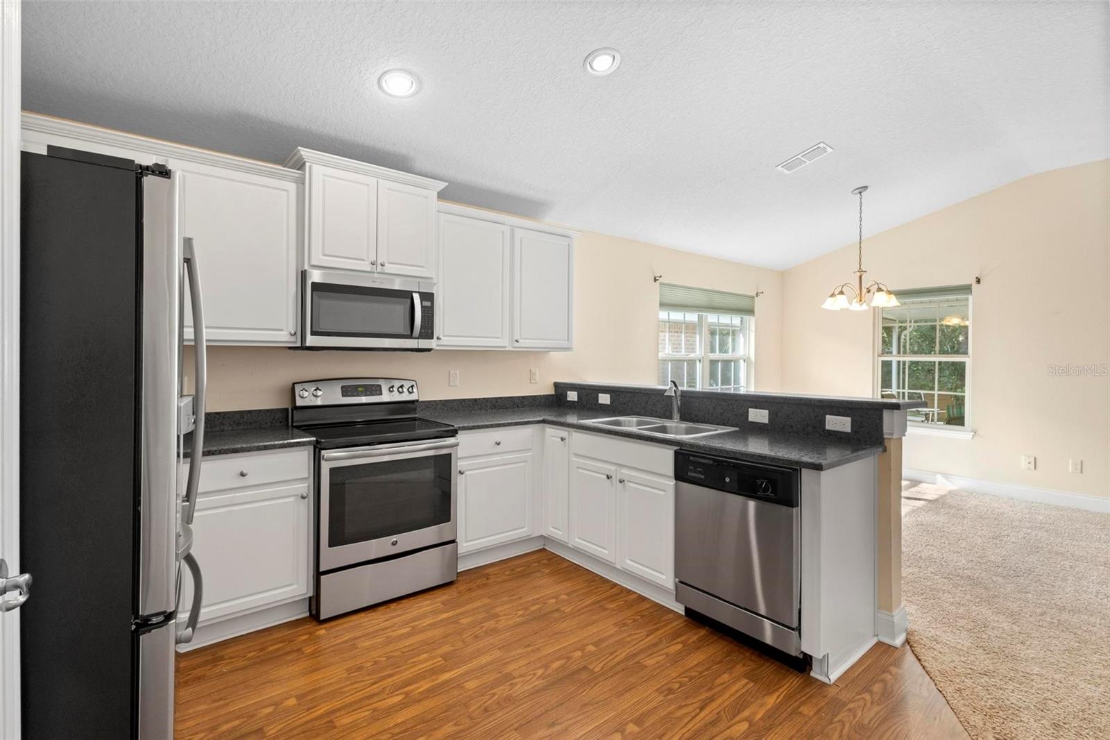 Image 20 of 43 For 634 Coral Trace Boulevard