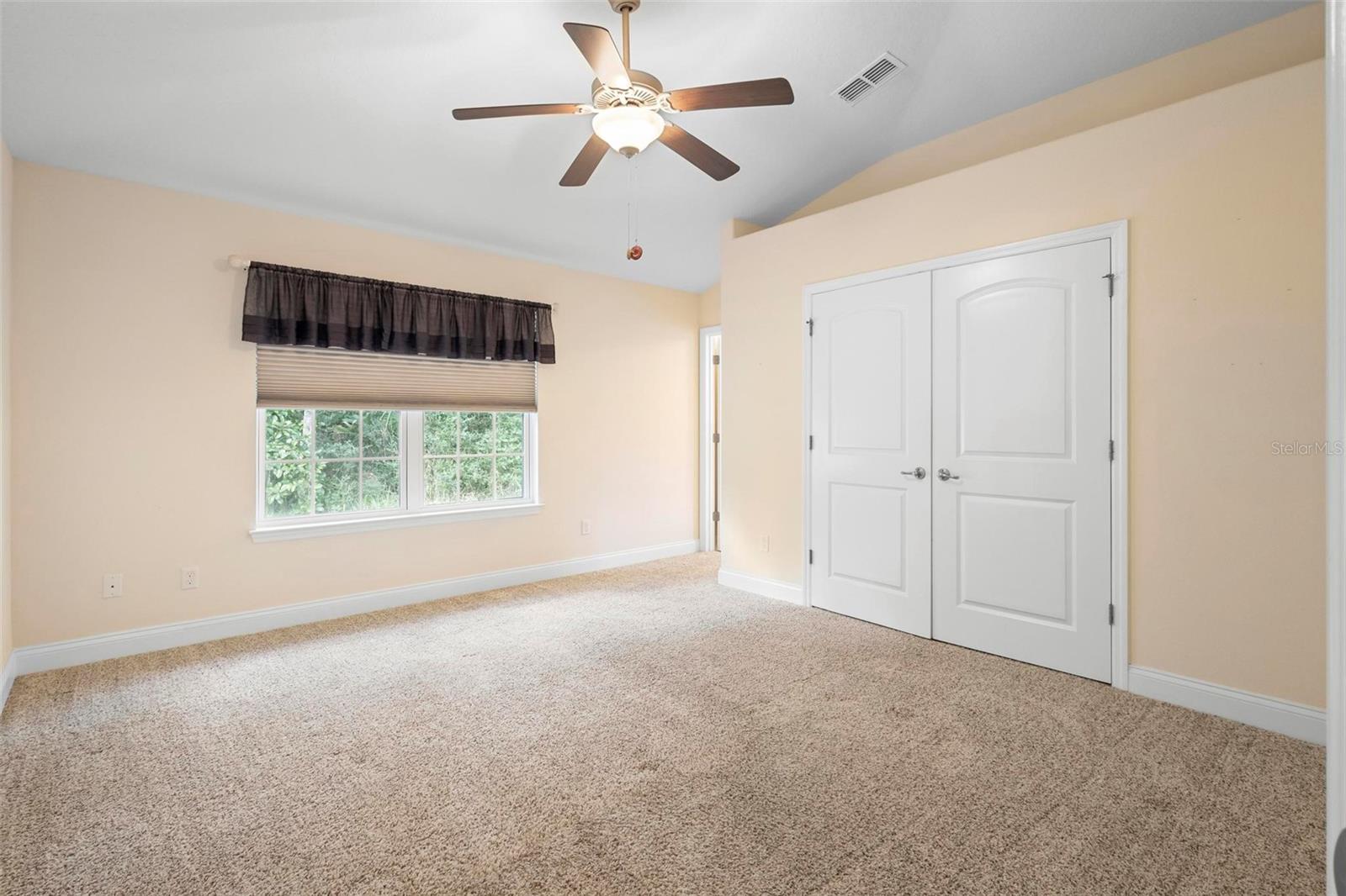 Image 25 of 43 For 634 Coral Trace Boulevard