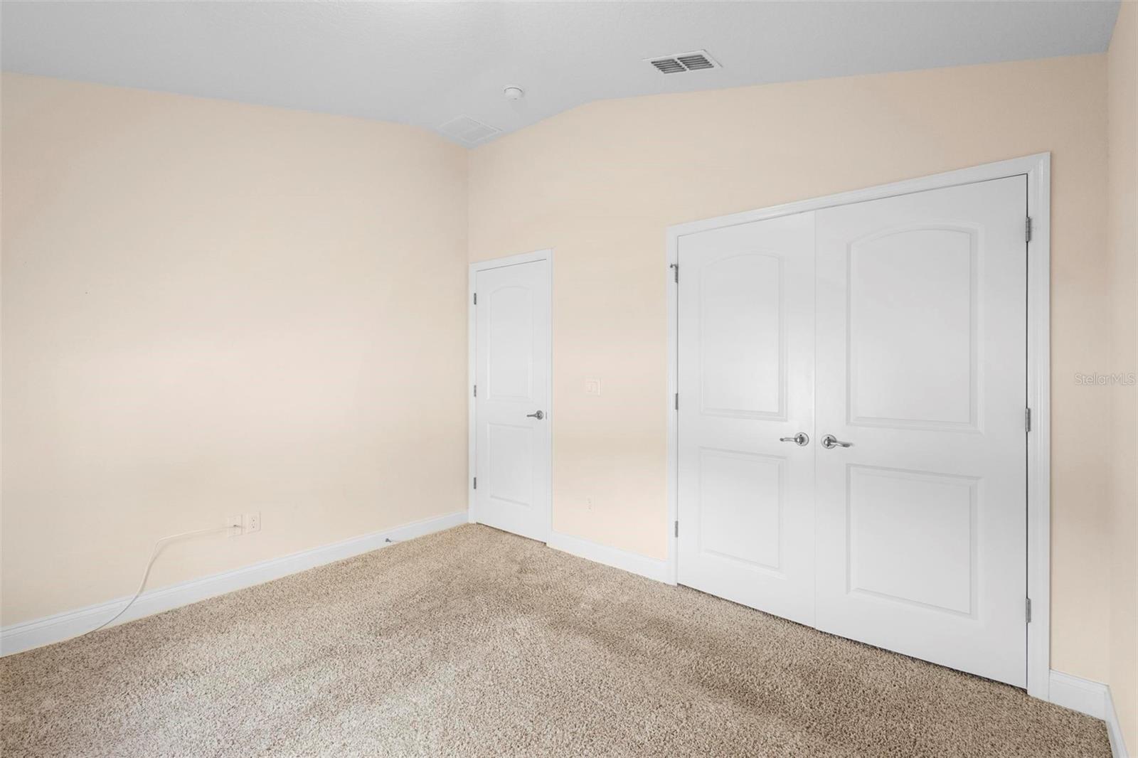 Image 30 of 43 For 634 Coral Trace Boulevard