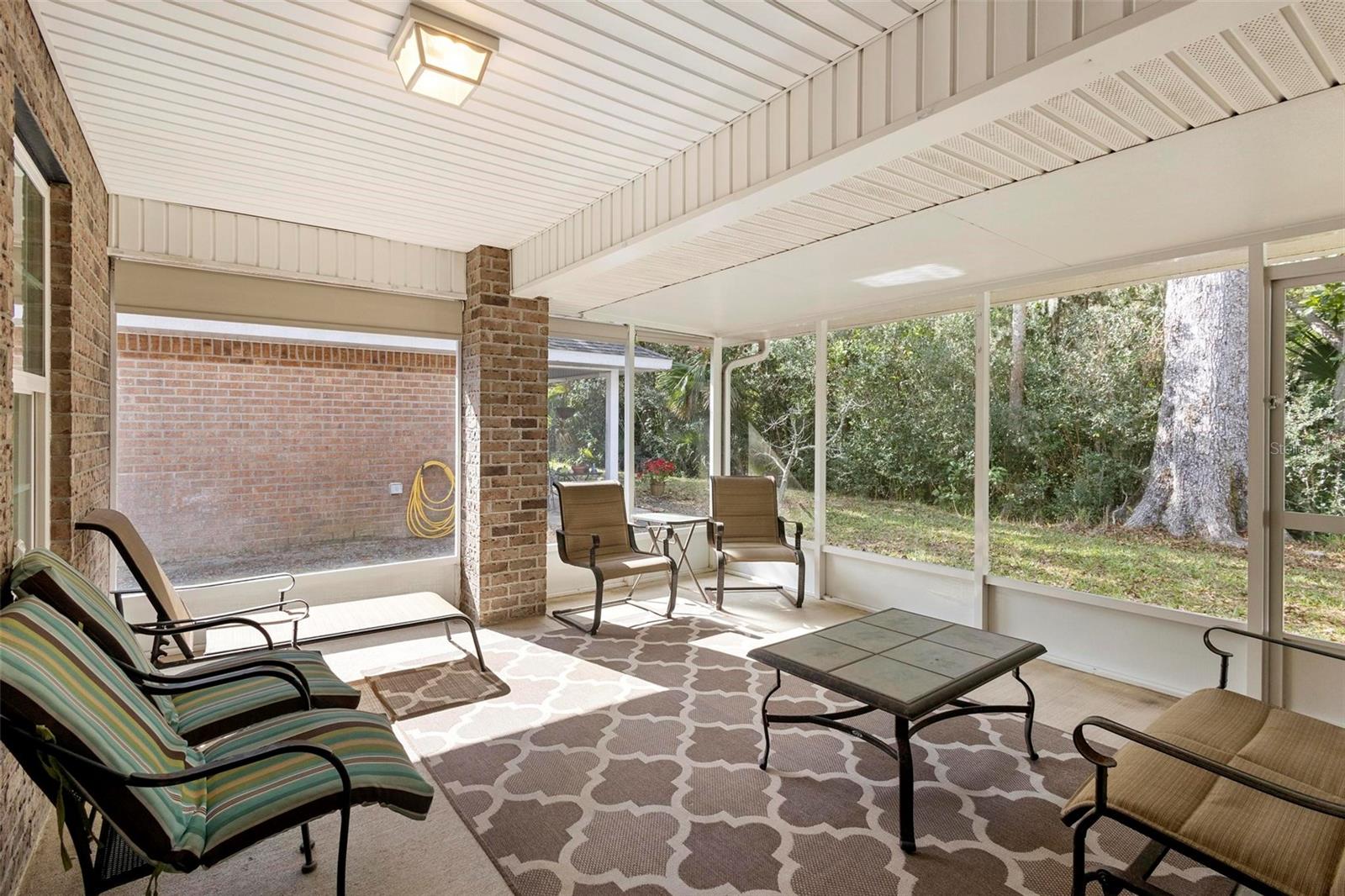 Image 35 of 43 For 634 Coral Trace Boulevard
